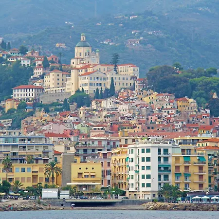 Casa Felice Centre Sea-view Flat For 4 - Happy